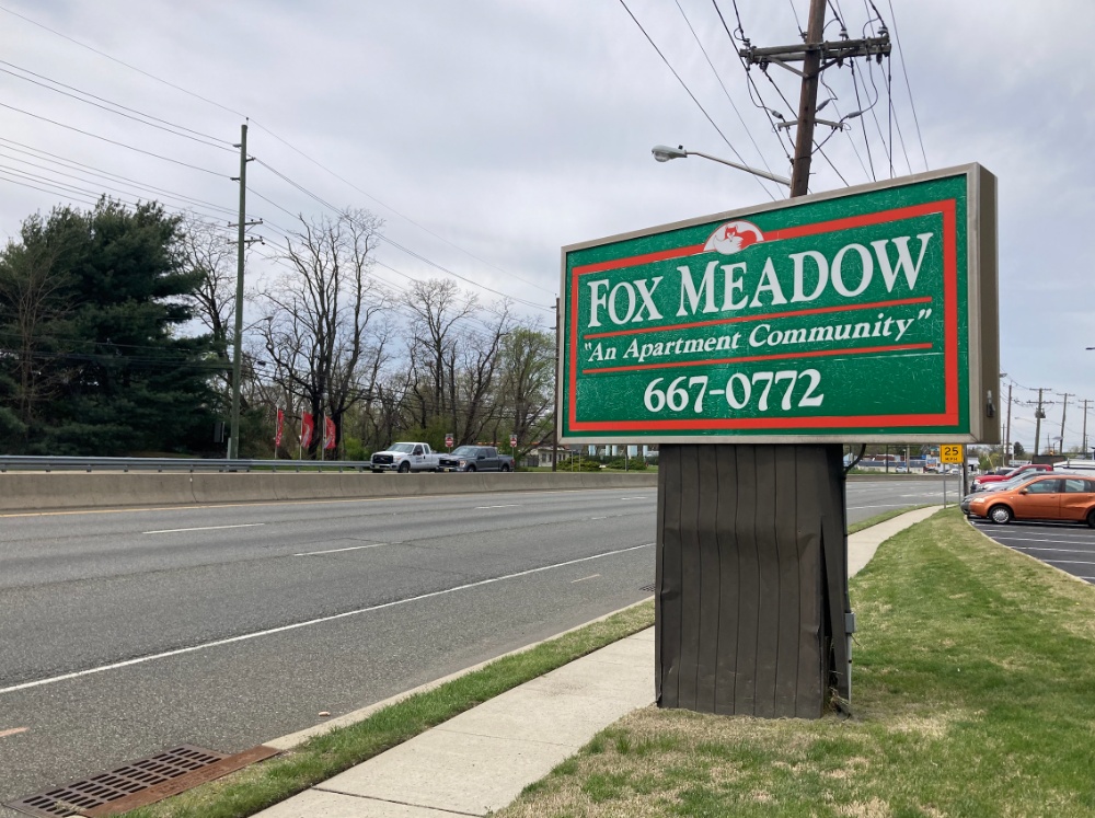 Fox Meadow Sign