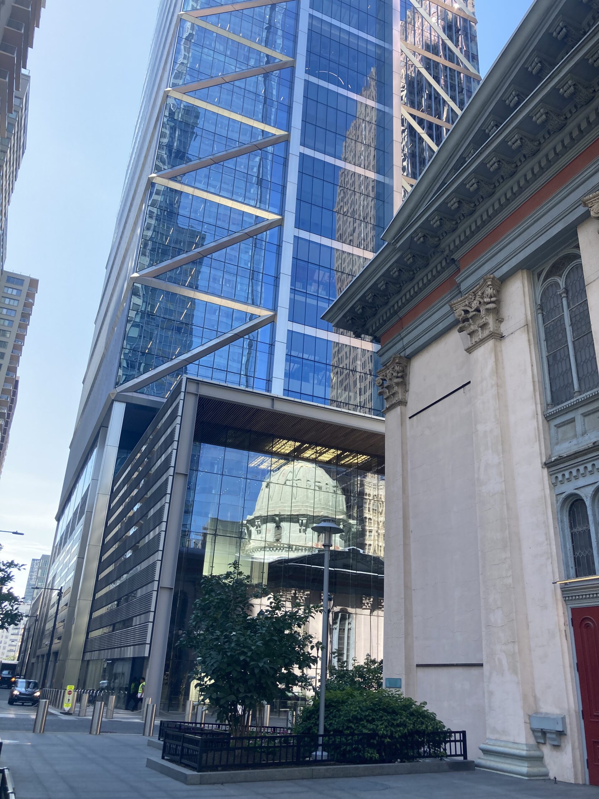 Philadelphia Comcast Building - Exterior